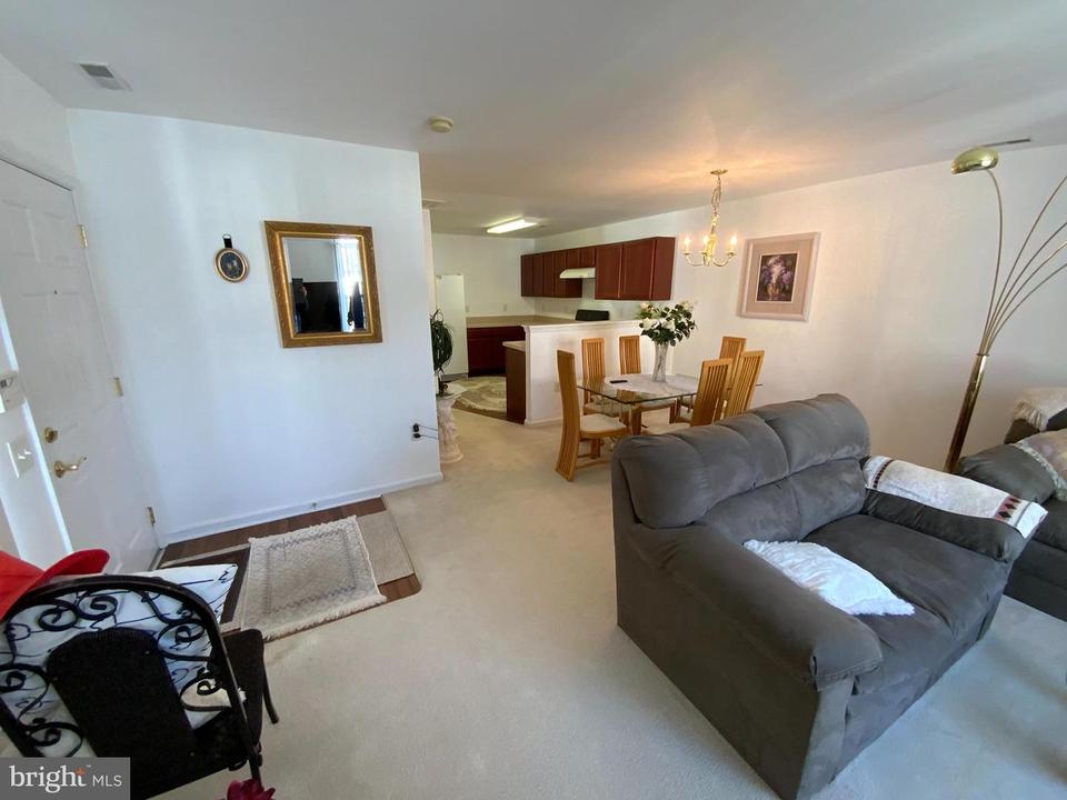  165 Federal Point Blvd, Lawrence Township, NJ 08648 photo 4