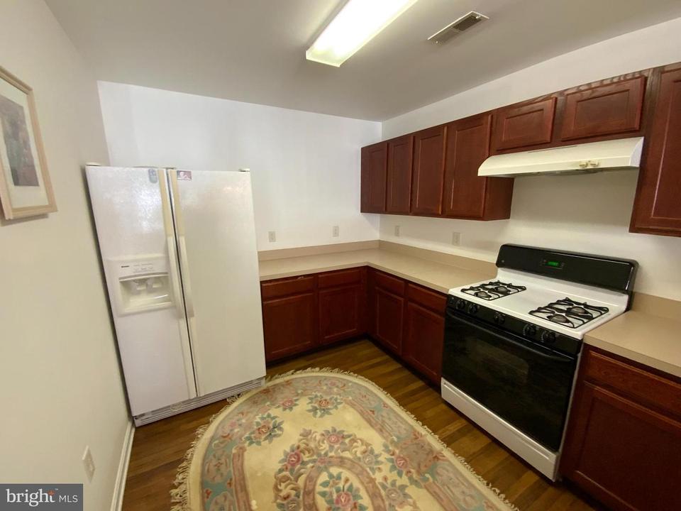  165 Federal Point Blvd, Lawrence Township, NJ 08648 photo 9