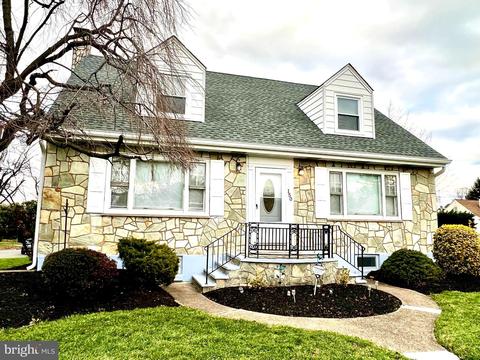 150 Weber Ave, Trenton, NJ 08638
