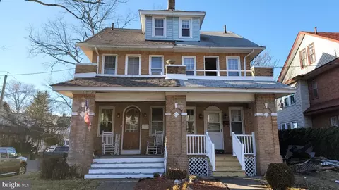 107 Lee Ave, Trenton, NJ 08618