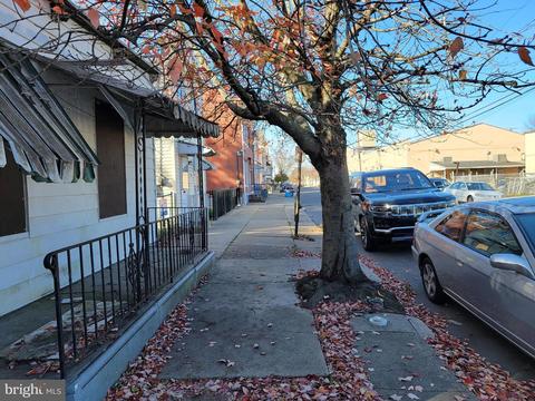 371 Cummings Ave, Trenton, NJ 08611
