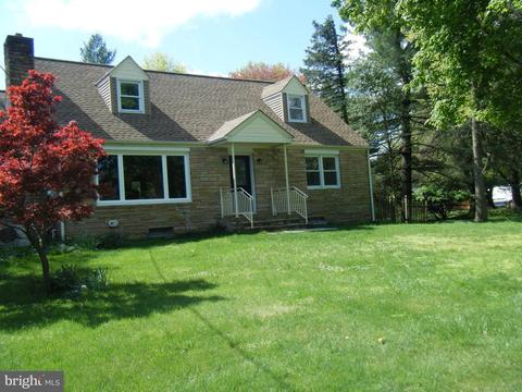 67 Carlton Ave, Ewing, NJ 08618