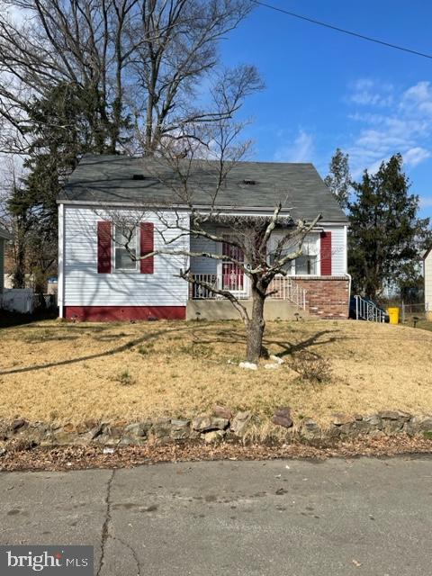 120 Keswick Ave, Trenton, NJ 08638