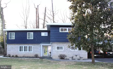 201 Cornwall Ave, Trenton, NJ 08618