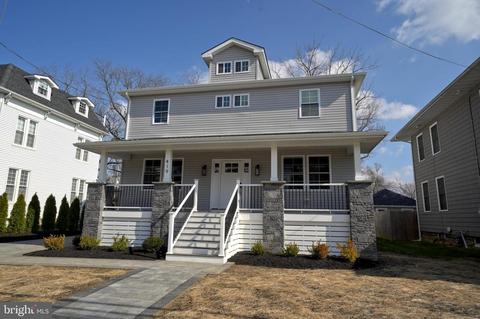 419 N Main St, Hightstown, NJ 08520