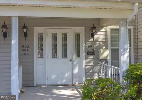 901 Sea Pl, Lawrenceville, NJ 08648