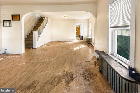 1064 Pennington Rd, Ewing, NJ 08618 photo 5