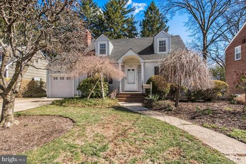 604 Greenway Ave, Ewing, NJ 08618