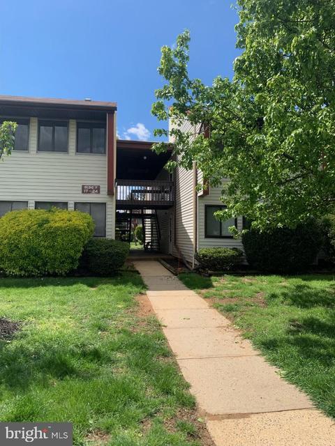 19 F Avon Dr, East Windsor, NJ 08520