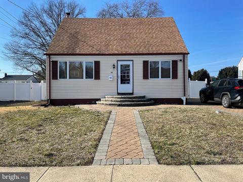 48 Brockton Rd, Hamilton, NJ 08619