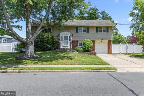 6 Compton Way, Trenton, NJ 08690