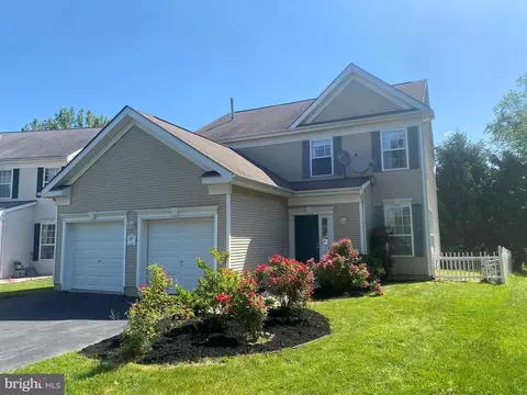 76 Fountayne Ln, Lawrence Township, NJ 08648