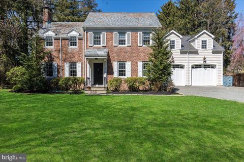31 Armour Rd, Princeton, NJ 08540