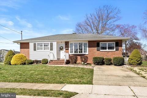 3 Brandywine Way, Hamilton, NJ 08690