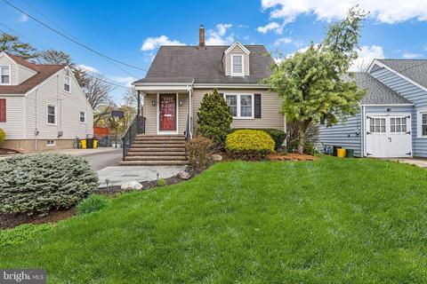 50 Crest Ave, Hamilton, NJ 08690