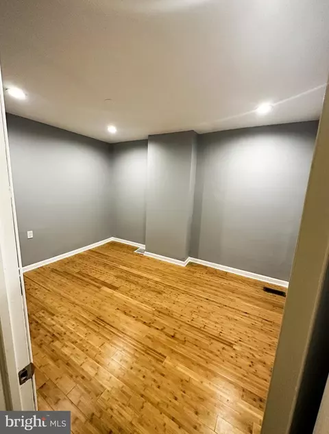 1732 E State St, Hamilton, NJ 08609 photo 7