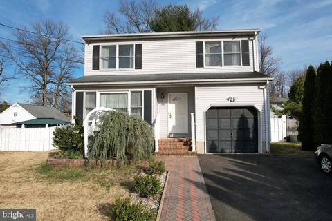 266 Lander Dr, Trenton, NJ 08619