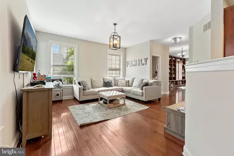 1028 Robbinsville Edinburg Rd, Robbinsville, NJ 08691