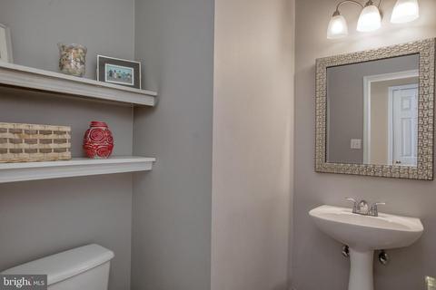 5 Hester Ct, Pennington, NJ 08534 photo 9