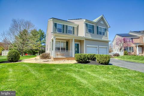5 Hester Ct, Pennington, NJ 08534 photo 2