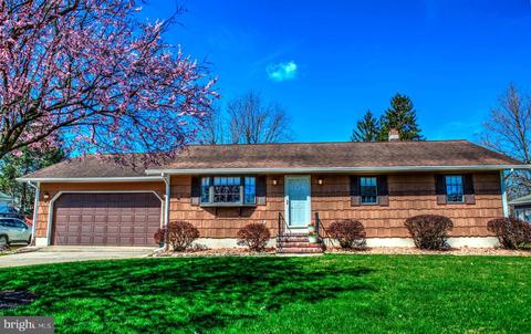 51 Lehigh Ave, Hamilton, NJ 08619