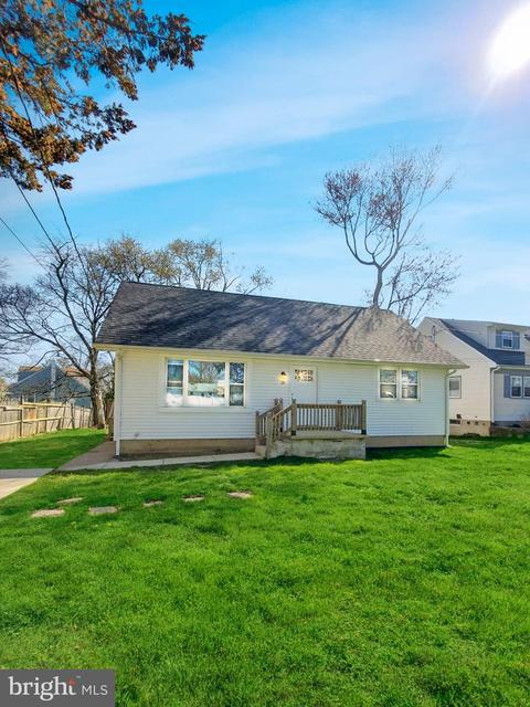 26 Winsor Ave, Trenton, NJ 08638