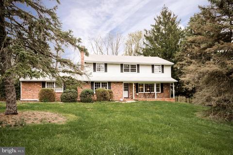 160 Pleasant Valley Rd, Titusville, NJ 08560