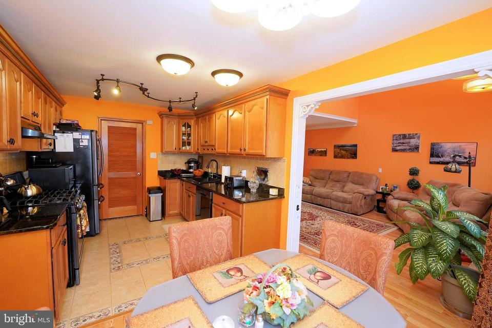  4 Isa Ct, Robbinsville, NJ 08691 photo 12