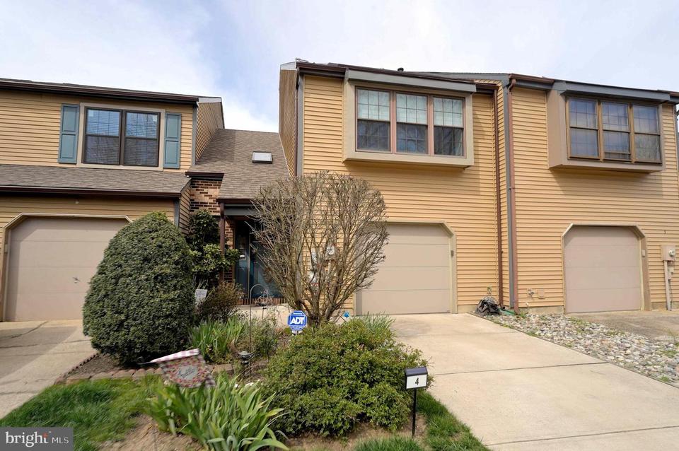  4 Isa Ct, Robbinsville, NJ 08691 photo 2