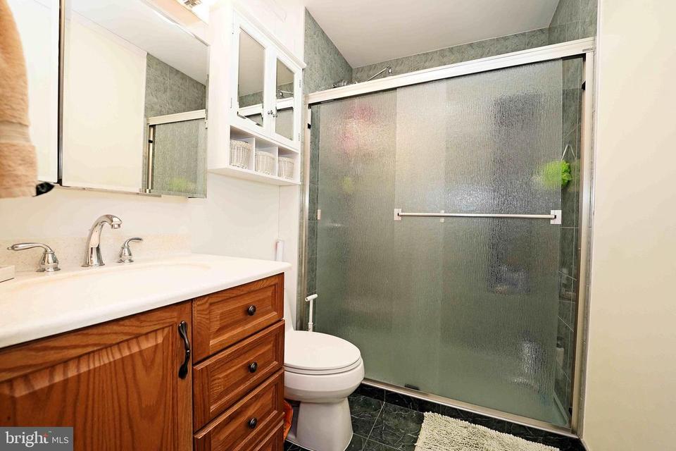  4 Isa Ct, Robbinsville, NJ 08691 photo 22