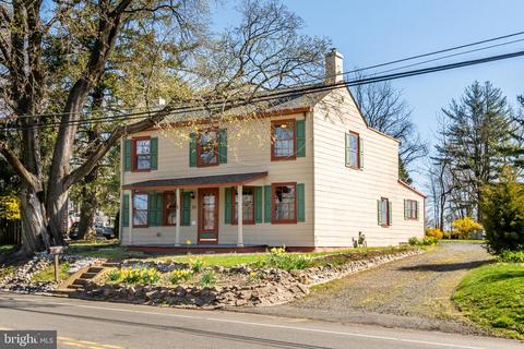 68 Pennington Hopewell Rd, Pennington, NJ 08534