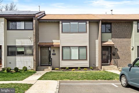 544 Nettleton Dr, Hightstown, NJ 08520