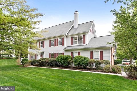317 Watkins Rd, Pennington, NJ 08534