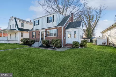 212 Lake Ave, Trenton, NJ 08610