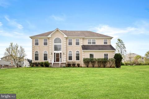 10 Copland Ct, East Windsor, NJ 08520