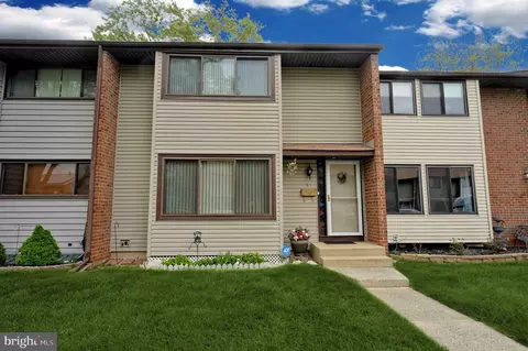 57 Dennison Dr, East Windsor, NJ 08520