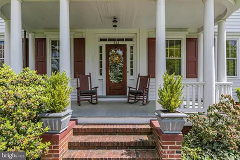 523 S Main St, Hightstown, NJ 08520