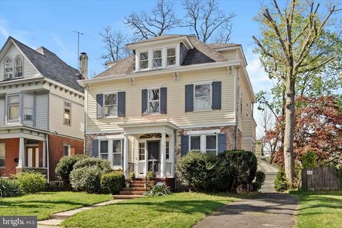 817 Berkeley Ave, Trenton, NJ 08618