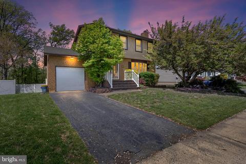 4 Quimby Ave, Hamilton, NJ 08610