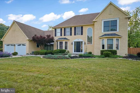 51 Amherst Way, Princeton Junction, NJ 08550