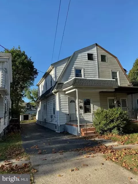 273 Weber Ave, Trenton, NJ 08638