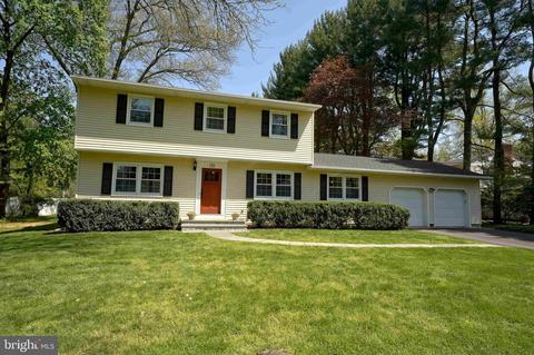 131 Harris Rd, Princeton Junction, NJ 08550