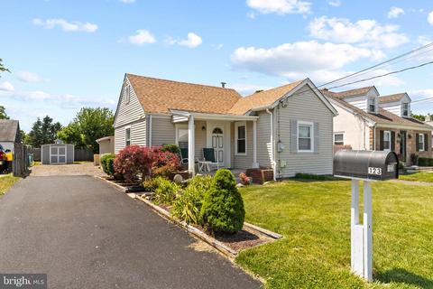 123 Chinnick Ave, Hamilton, NJ 08619