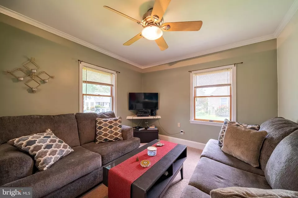  186 Highland Ave, Hamilton, NJ 08620 photo 6
