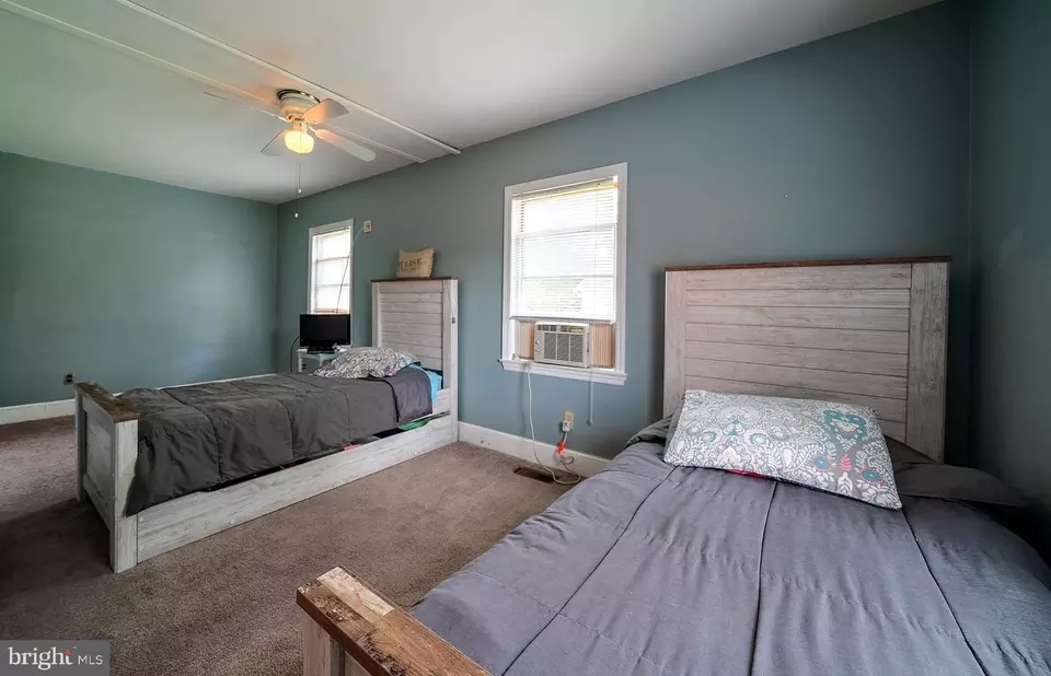 186 Highland Ave, Hamilton, NJ 08620 photo 11