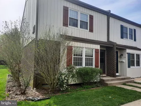 11 Shirley Ln # j, Lawrenceville, NJ 08648