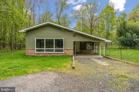 21 Harold Ave, Ewing, NJ 08618