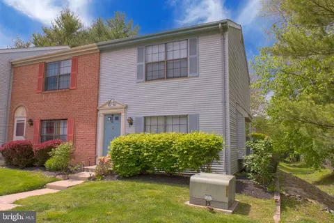 15 Fillmore Pl, Lawrence Township, NJ 08648