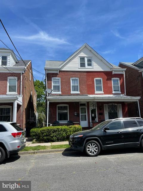 1616 Genesee St, Hamilton, NJ 08610