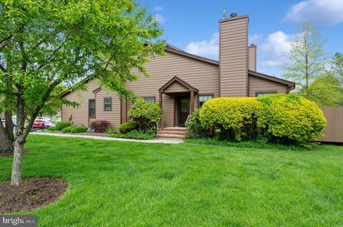 37 Gallo Ct, Lawrence, NJ 08648